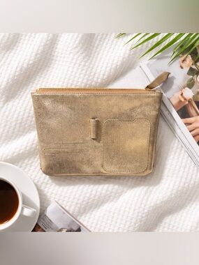 🛍️ Anthropologie Gold Glitter Leah Leather accessory Pouch